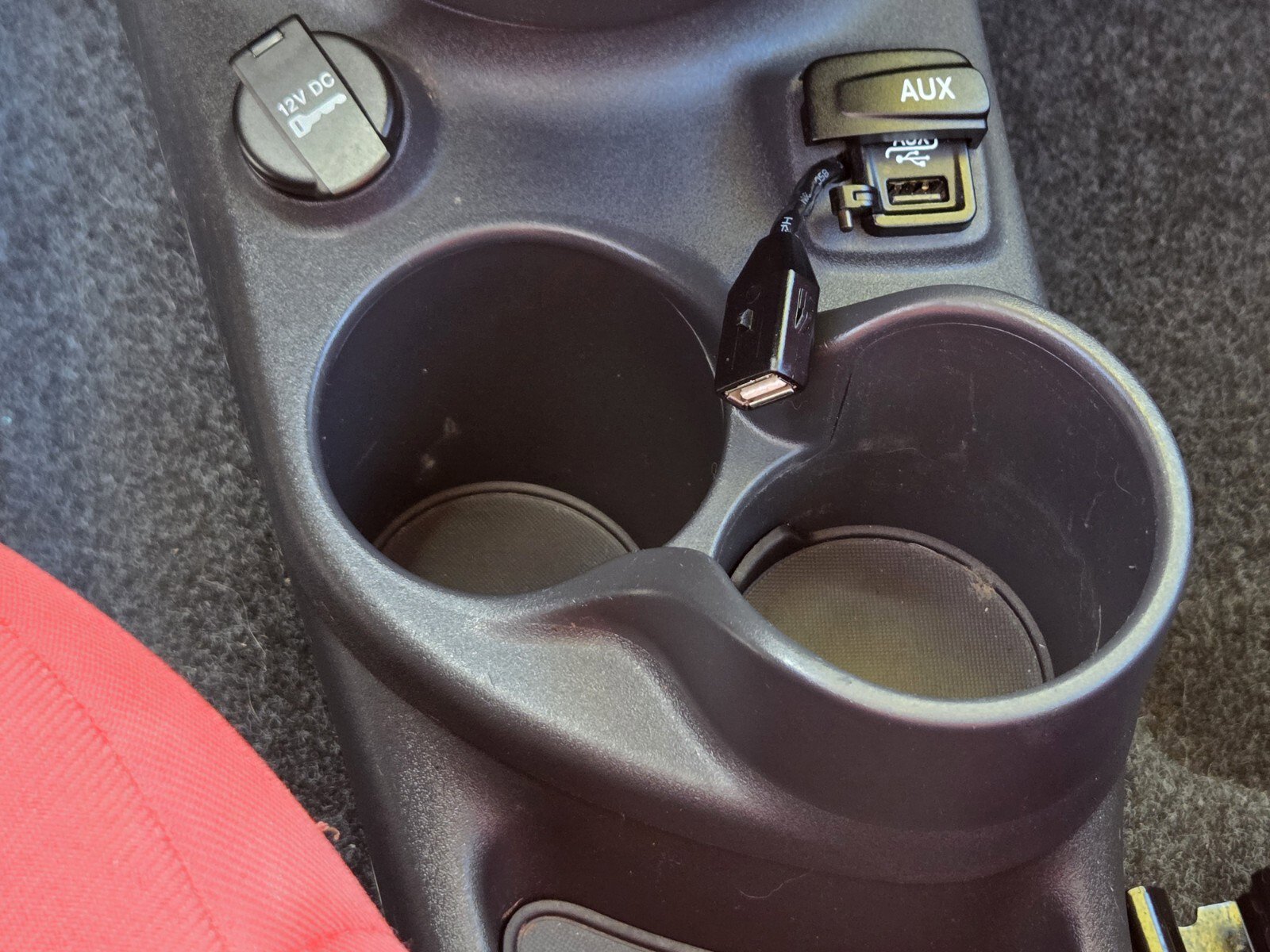 Used 2016 FIAT 500 Pop image 22