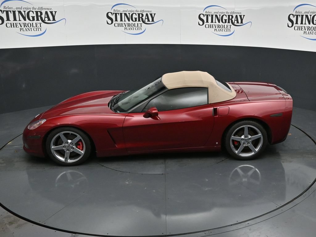 Used 2006 Chevrolet Corvette Convertible w/ Preferred Equipment Group RWD image 21