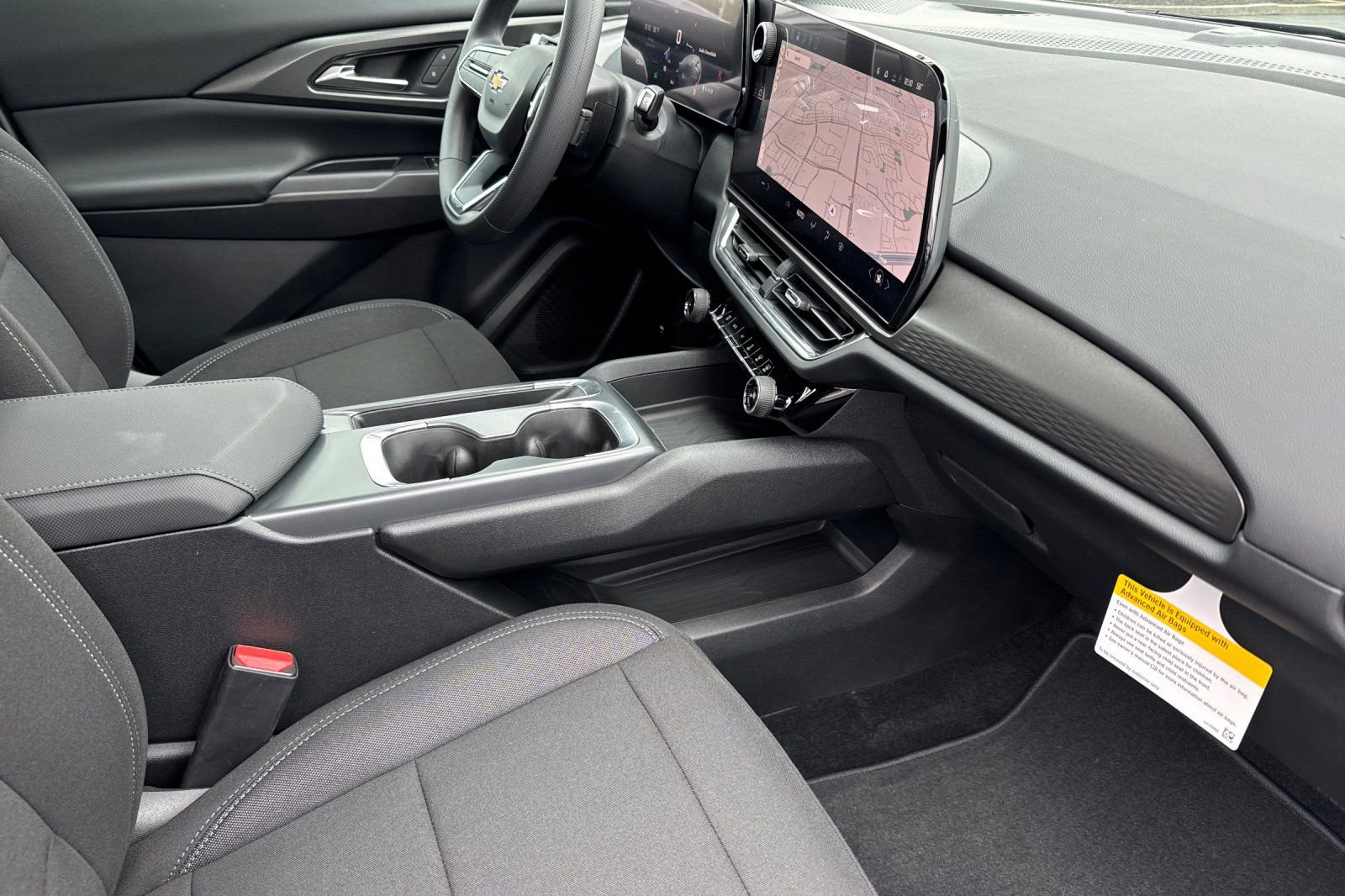 New 2026 Chevrolet Equinox EV LT image 15