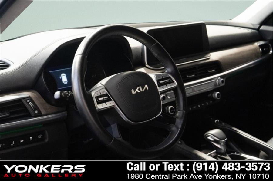Used 2022 Kia Telluride SX w/ SX Prestige Package image 20