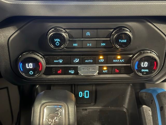 Used 2024 Ford Bronco Black Diamond image 28