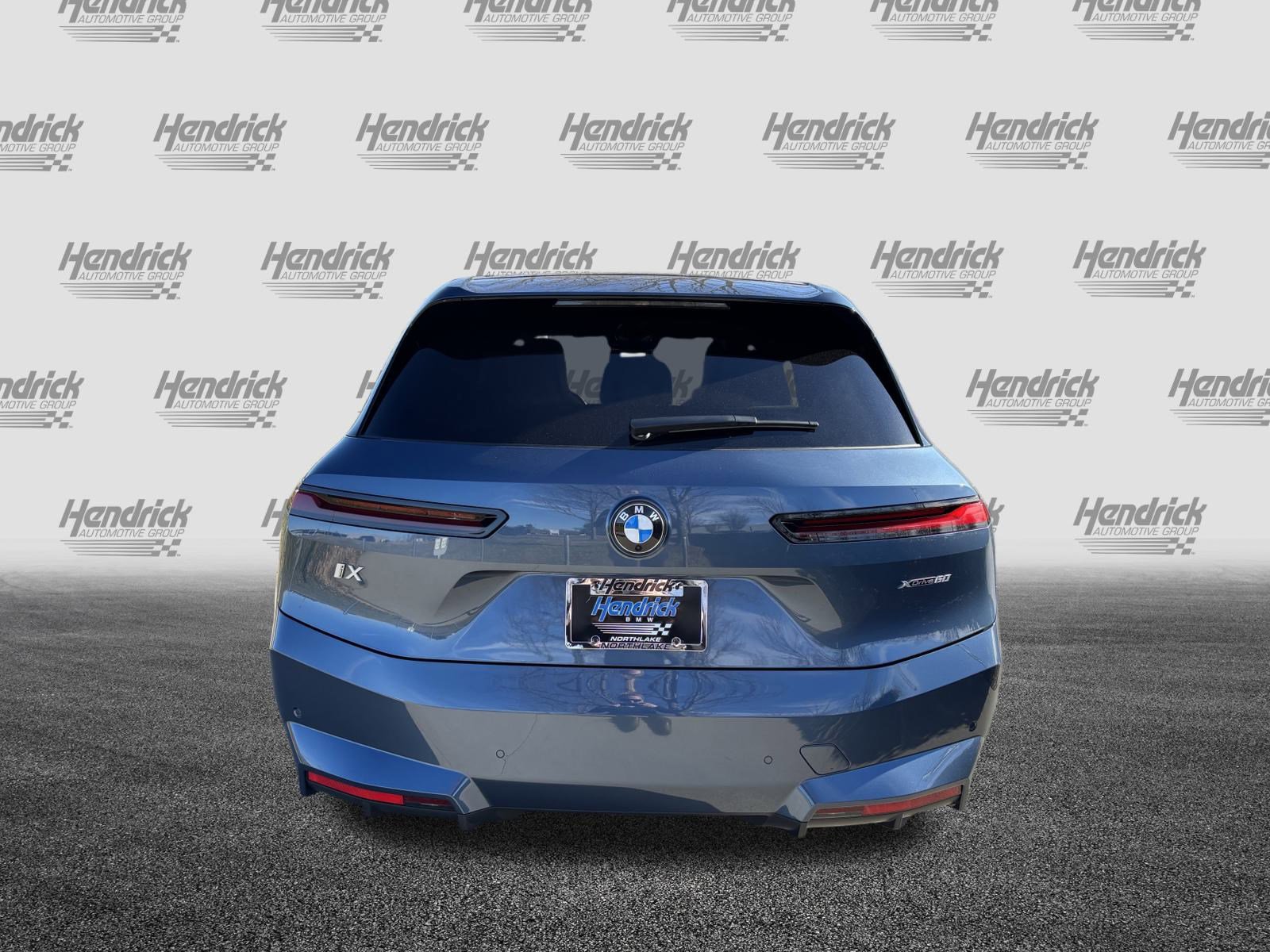 New 2026 BMW iX xDrive60 image 9