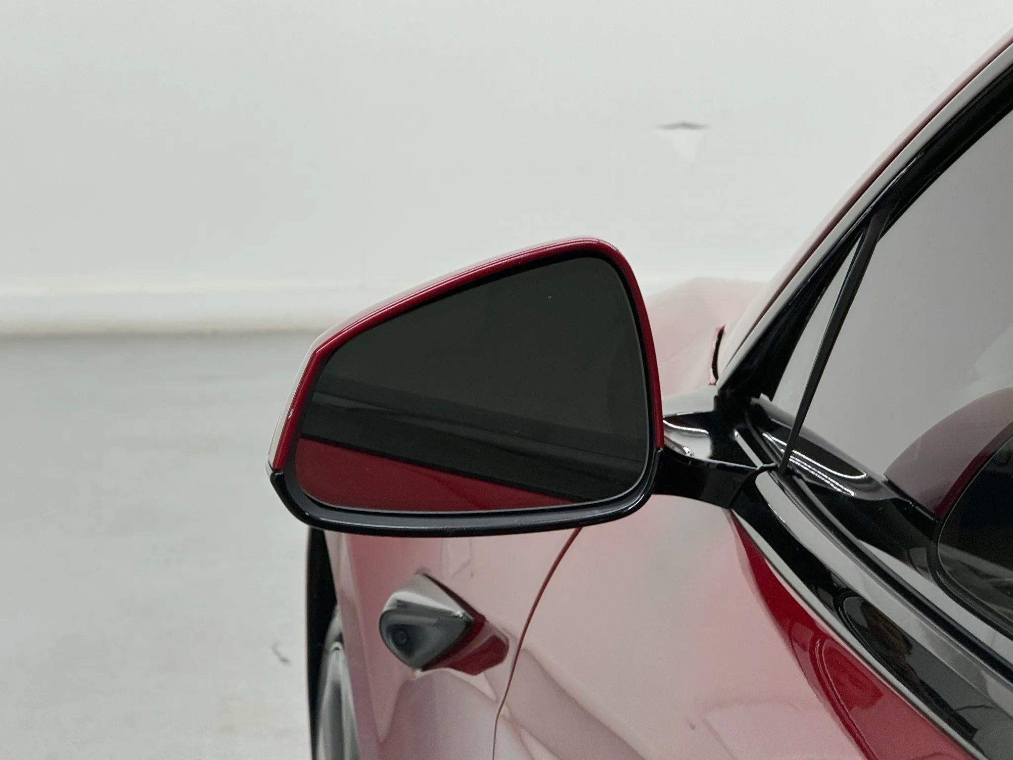 Used 2021 Tesla Model S Plaid image 41