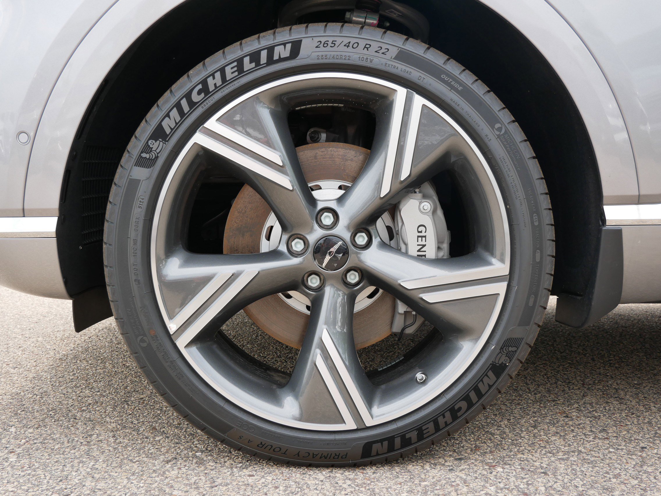 New 2025 Genesis GV80 3.5T Prestige image 3