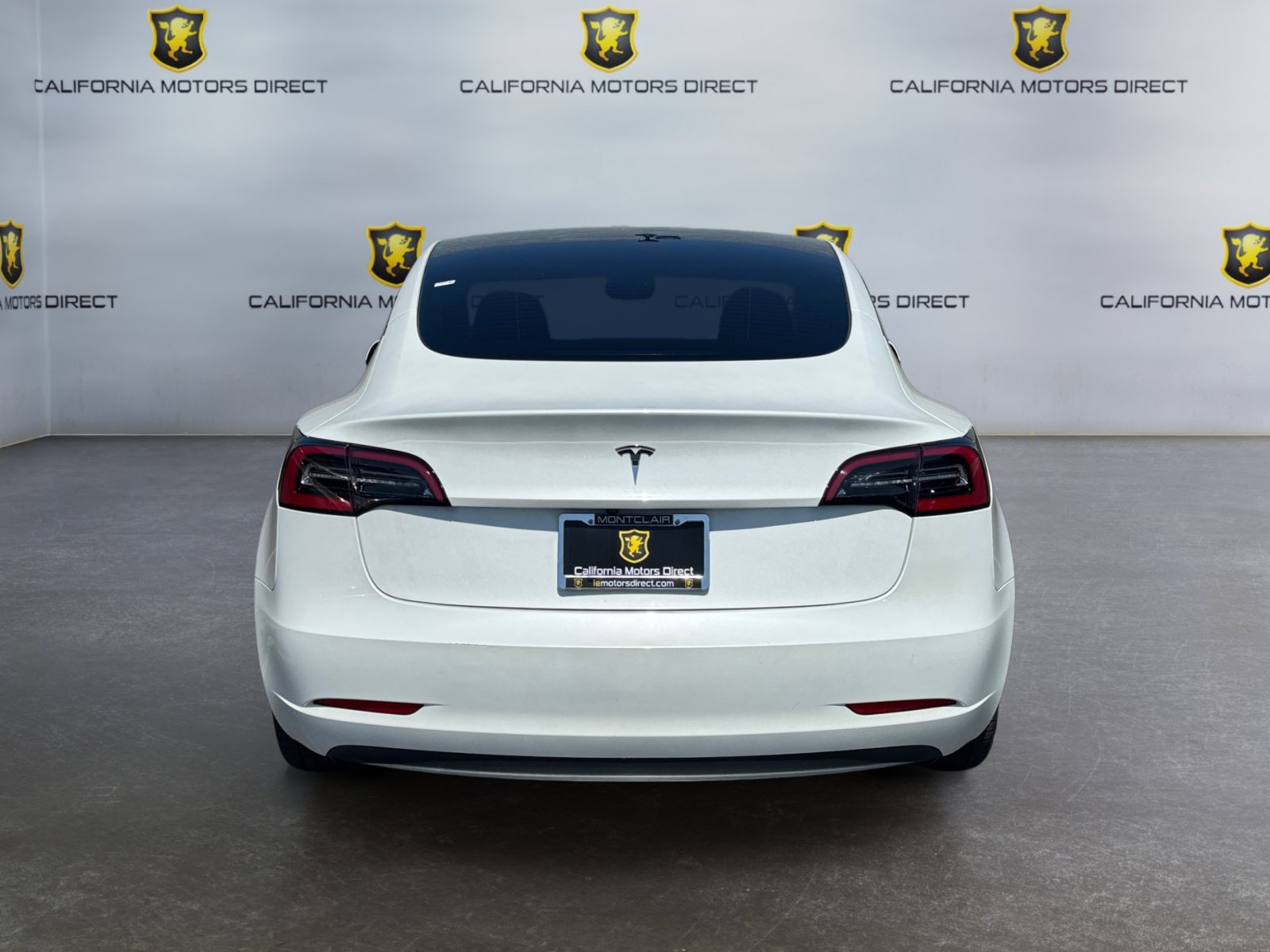 Used 2023 Tesla Model 3 Standard Range RWD image 4