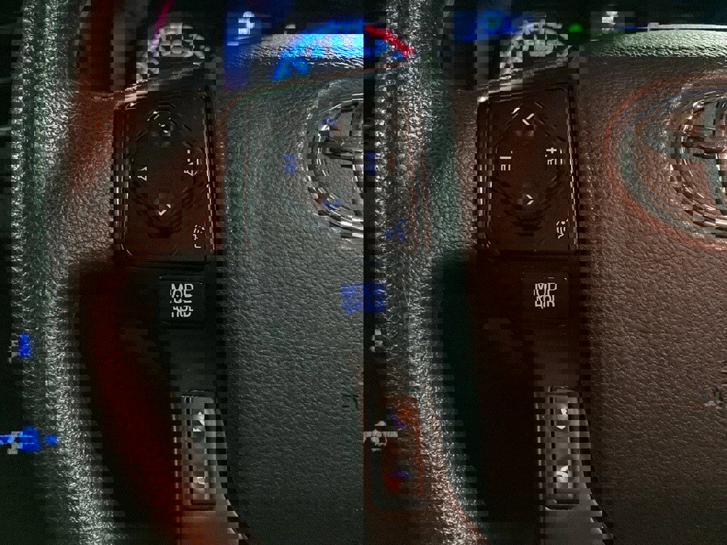 Certified 2022 Toyota Tacoma SR image 13