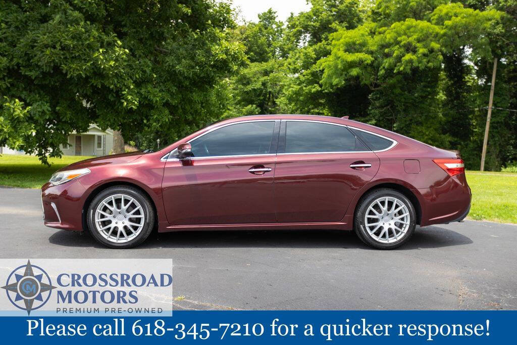 Used 2016 Toyota Avalon Limited FWD image 2