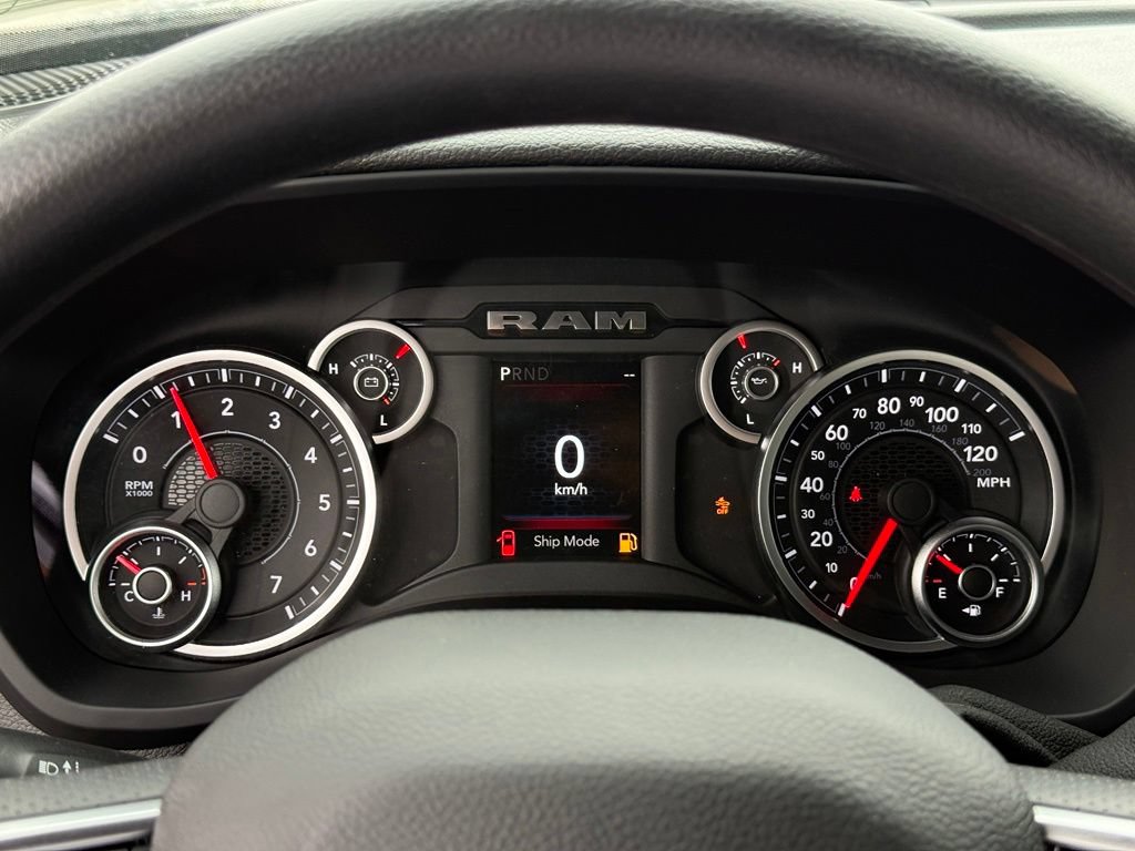 New 2026 RAM 3500 Tradesman AWD/4WD image 17