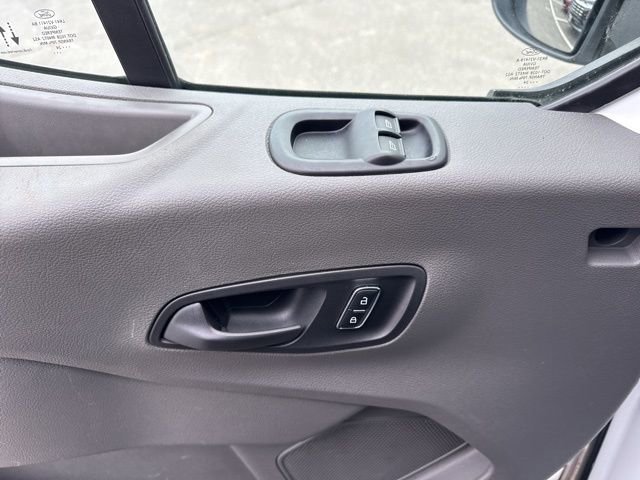 Used 2024 Ford Transit 250 148 Medium Roof Extended AWD image 9