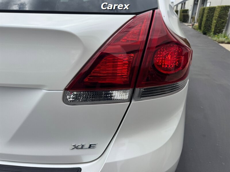 Used 2014 Toyota Venza XLE w/ XLE Premium Package FWD image 10