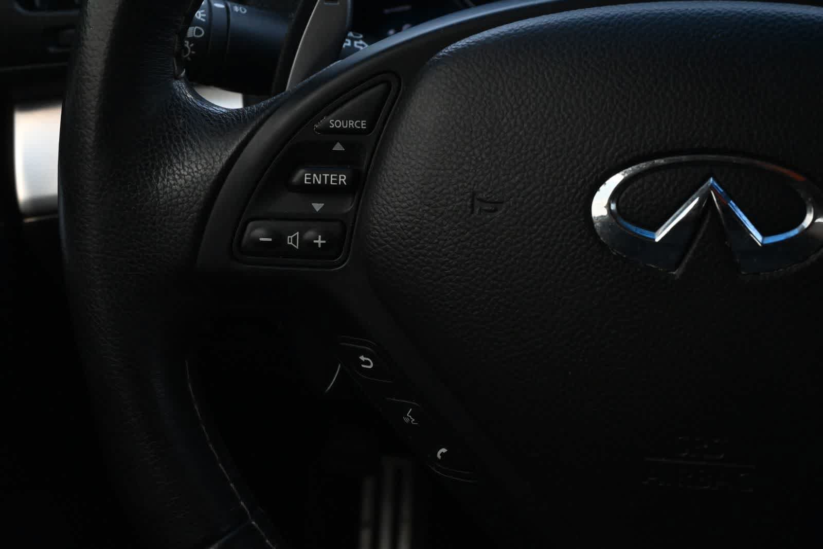 Used 2014 INFINITI Q60 Journey w/ Premium Package RWD image 10