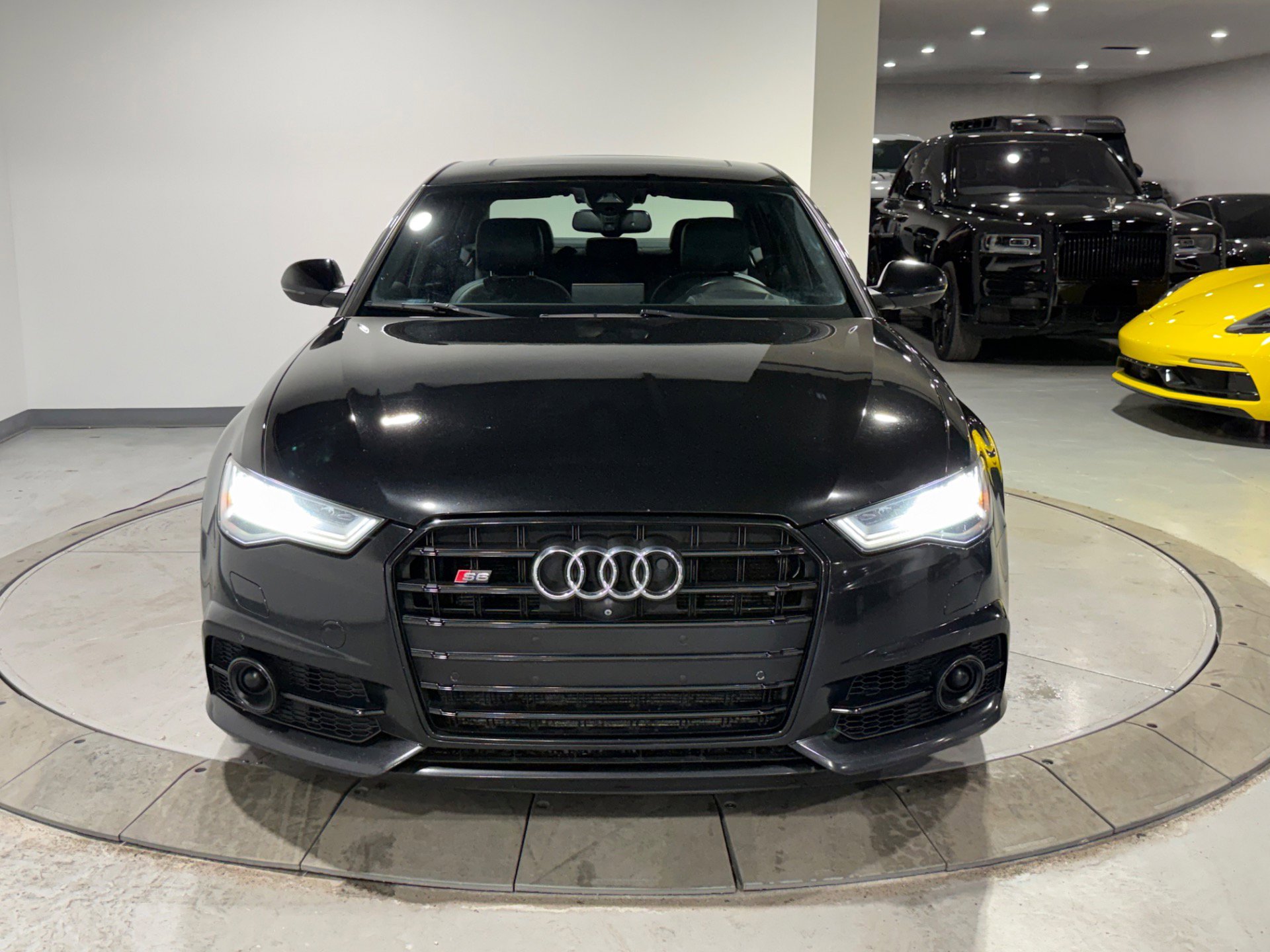 Used 2018 Audi S6 Prestige w/ Prestige Package image 8