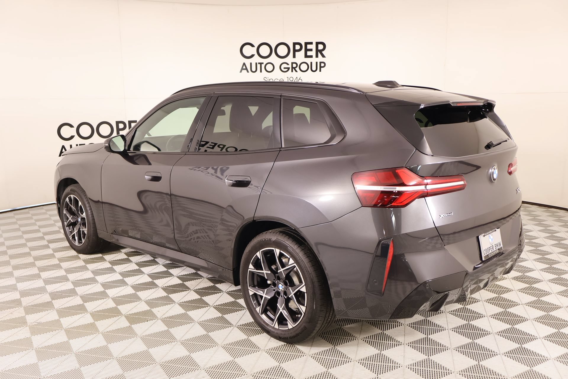 Used 2025 BMW X3 xDrive30i AWD/4WD image 23