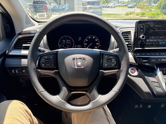Used 2026 Honda Odyssey Touring image 10