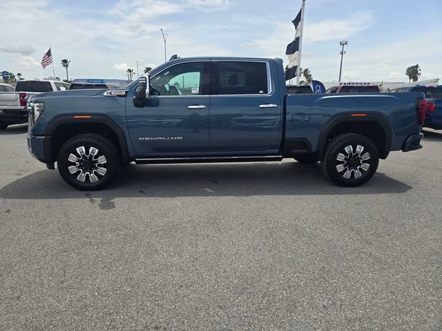 Used 2026 GMC Sierra 2500 Denali w/ Denali Reserve Package AWD/4WD image 8