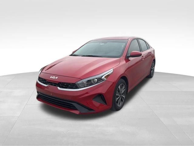 Certified 2023 Kia Forte LXS FWD image 7