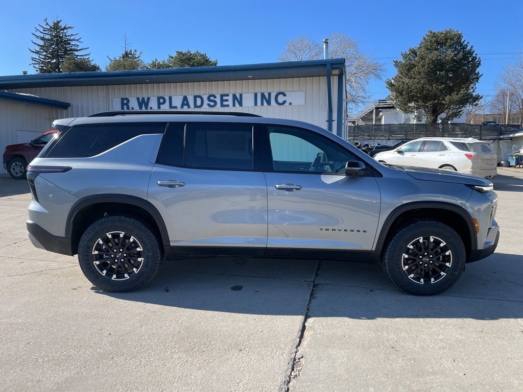 New 2026 Chevrolet Traverse Z71 w/ Driver Confidence Package image 18