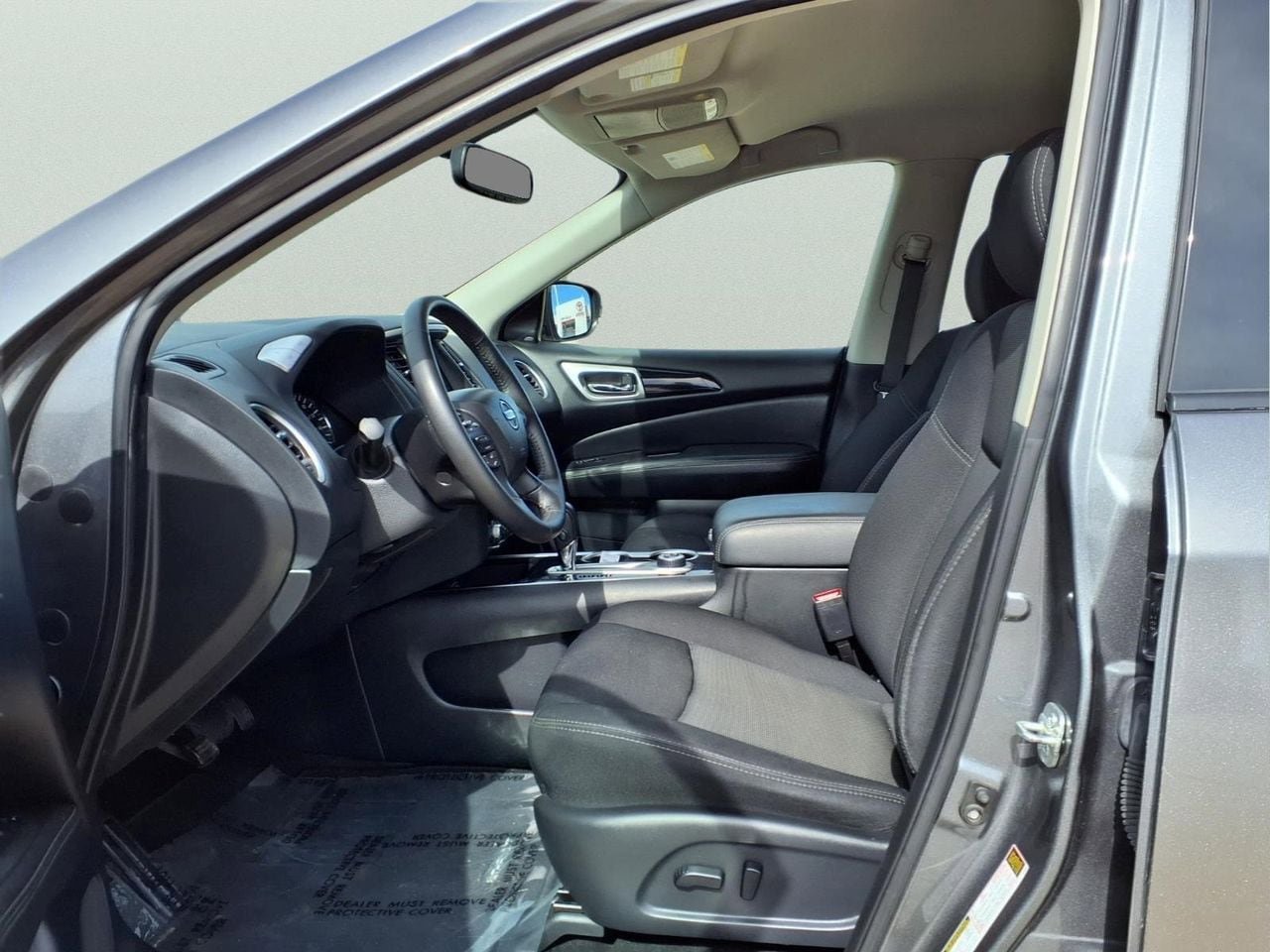 Used 2020 Nissan Pathfinder SV AWD/4WD image 15