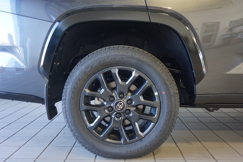 New 2026 Toyota Sequoia Platinum AWD/4WD image 36