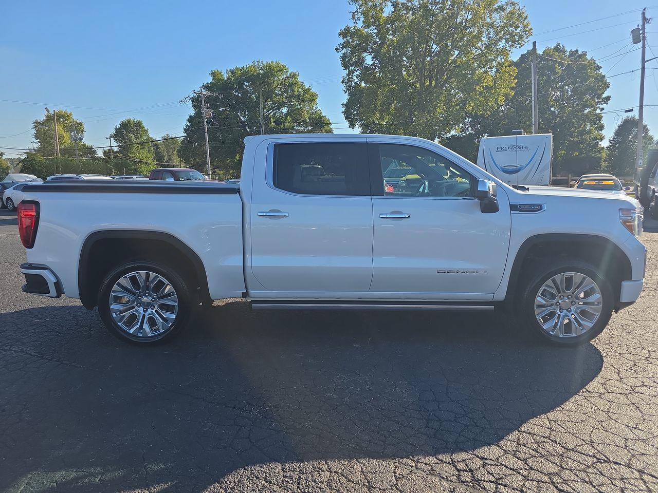Used 2021 GMC Sierra 1500 Denali w/ Denali Ultimate Package AWD/4WD image 21