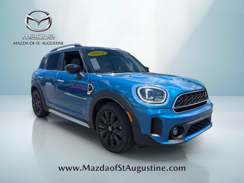 Used 2024 MINI Cooper Countryman S w/ Signature Upholstery Package FWD image 7
