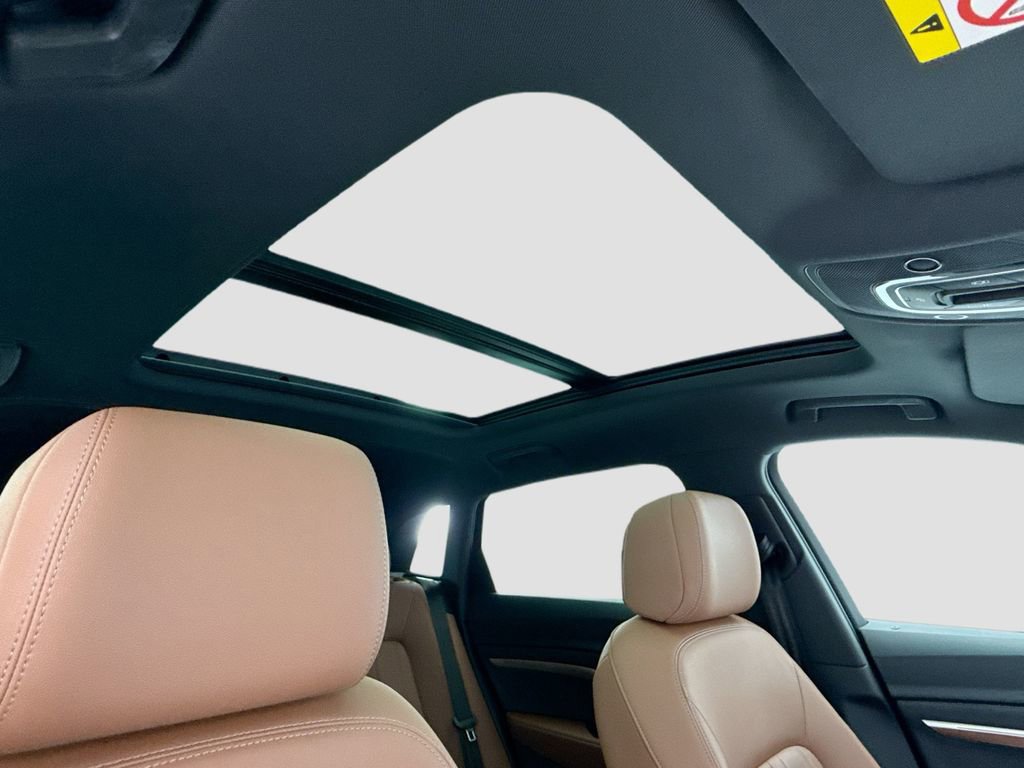 Used 2024 Audi Q8 e-tron Premium AWD/4WD image 17