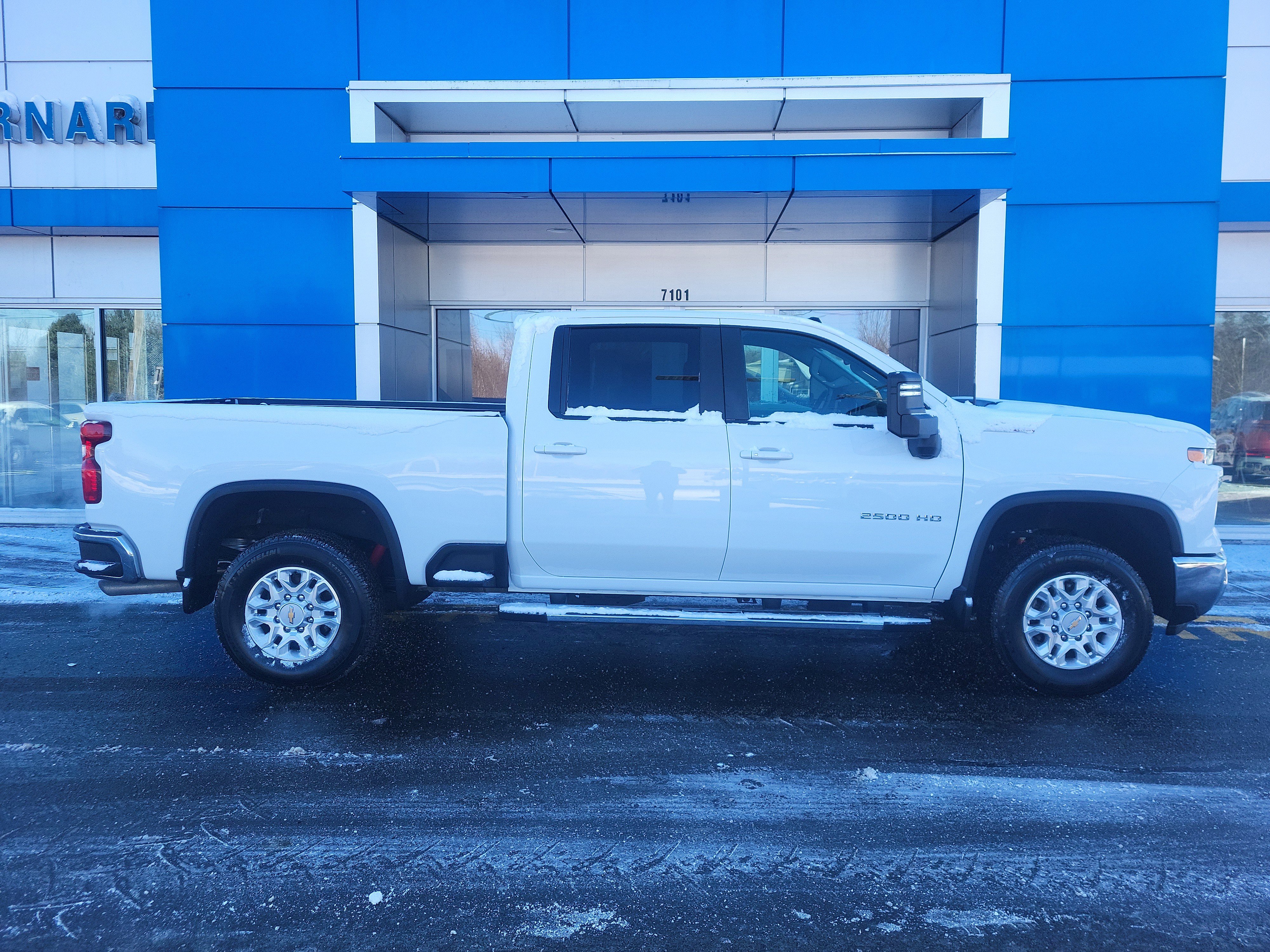 Certified 2024 Chevrolet Silverado 2500 LT image 18