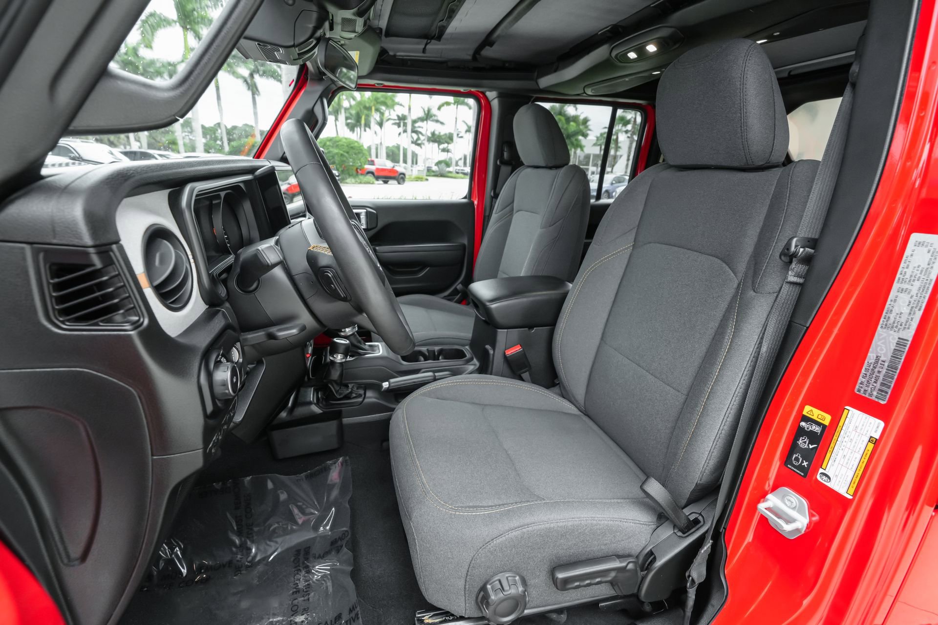 Used 2024 Jeep Wrangler Willys image 7