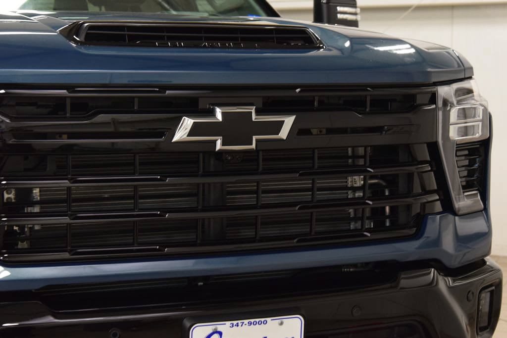 New 2026 Chevrolet Silverado 2500 LTZ w/ Trail Boss Package AWD/4WD image 11