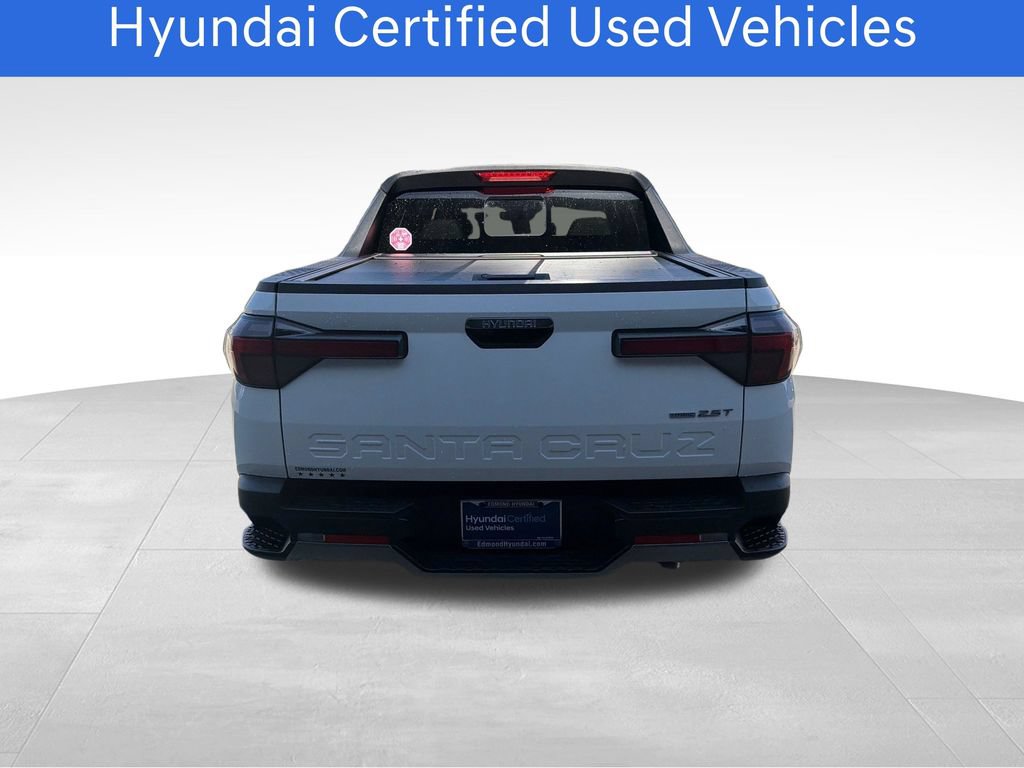 Certified 2025 Hyundai Santa Cruz Limited AWD/4WD image 4