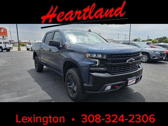 Used 2021 Chevrolet Silverado 1500 LT Trail Boss w/ Bed Protection Package AWD/4WD image 1