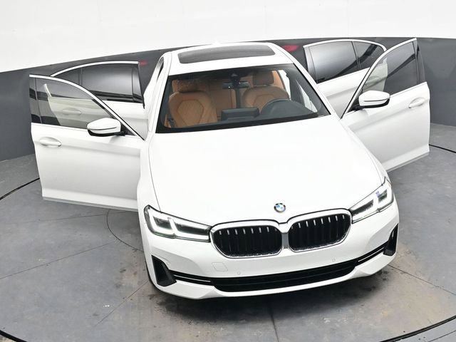 Used 2023 BMW 530i w/ Convenience Package image 41