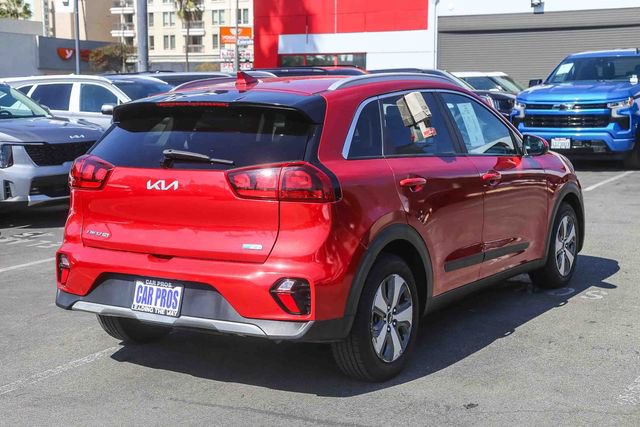 Used 2022 Kia Niro LX image 10