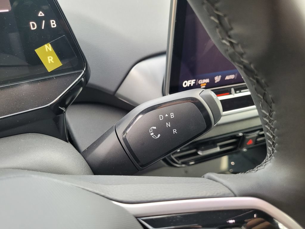 New 2026 Volkswagen ID.4 Pro RWD image 23