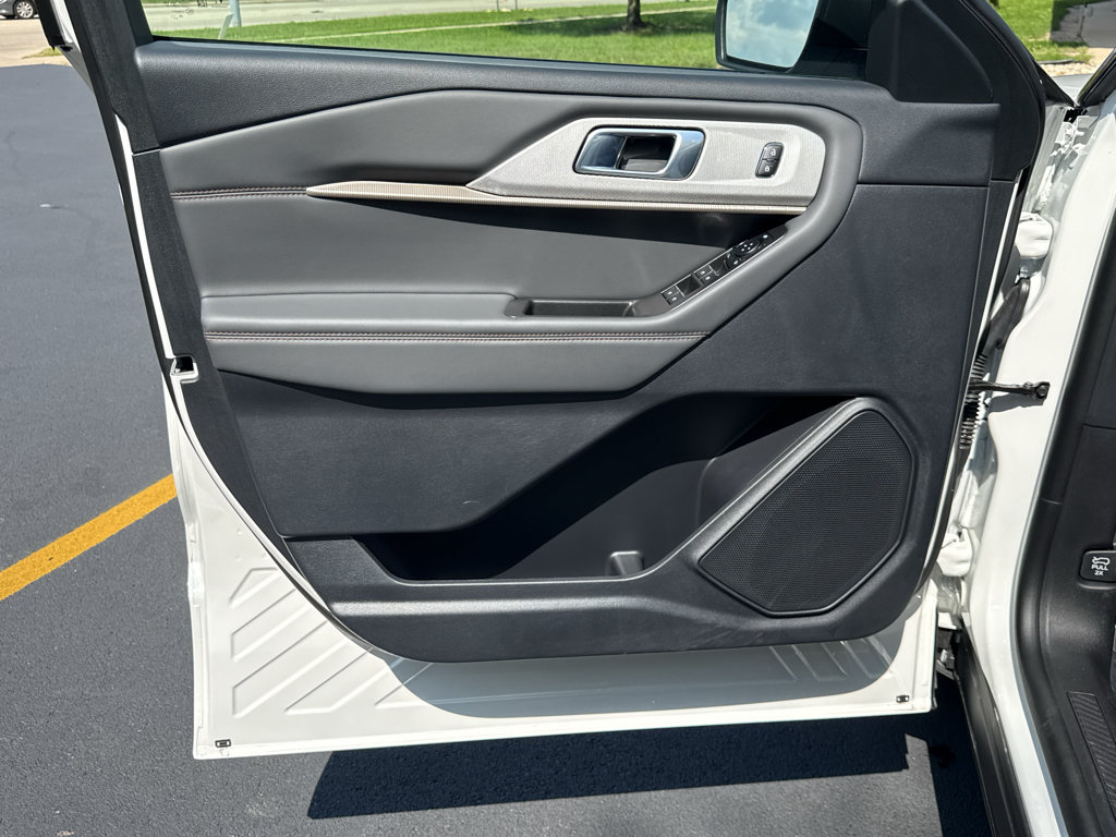 New 2026 Ford Explorer Active w/ Active Comfort Package AWD/4WD image 27