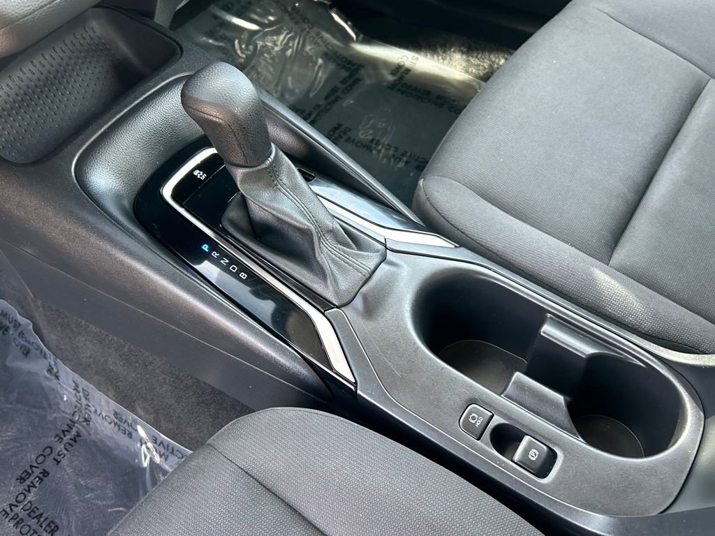 Used 2024 Toyota Corolla LE image 14