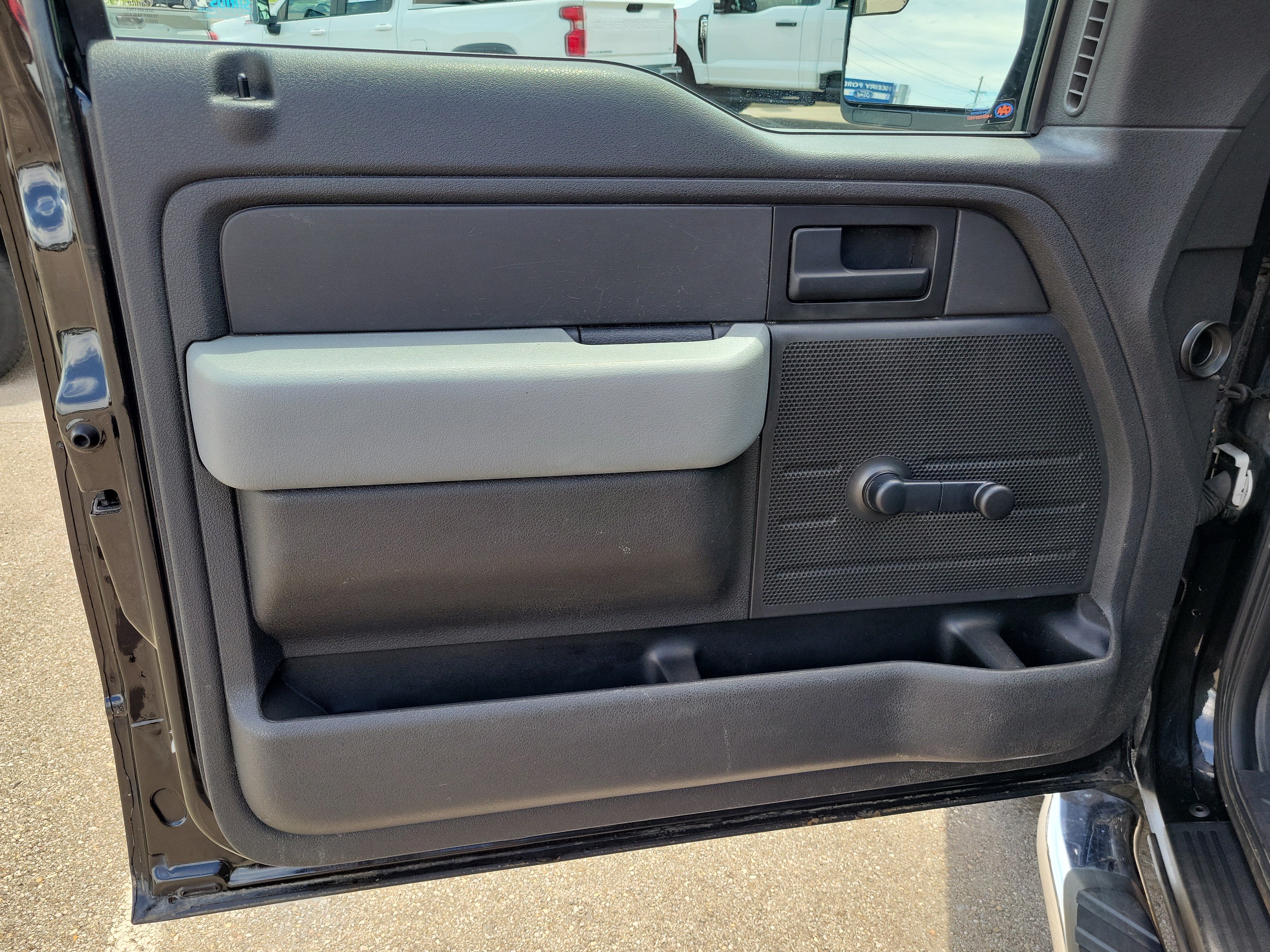 Used 2014 Ford F150 STX w/ Equipment Group 201A Mid RWD image 19