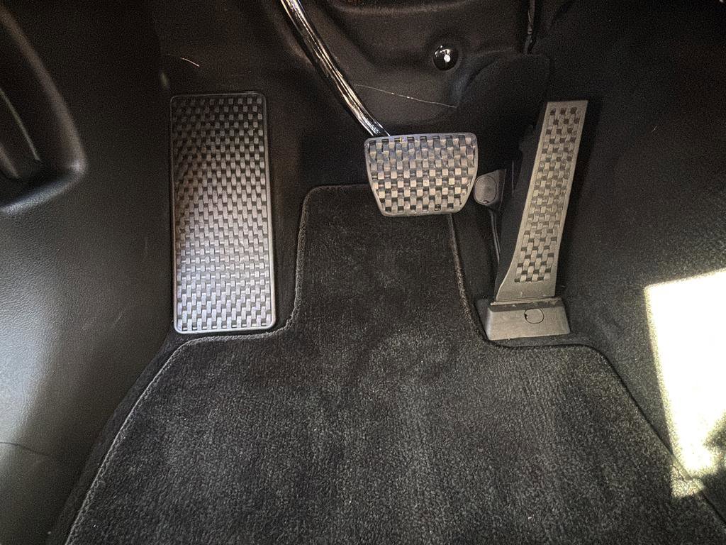 Certified 2026 Genesis GV70 2.5T image 17