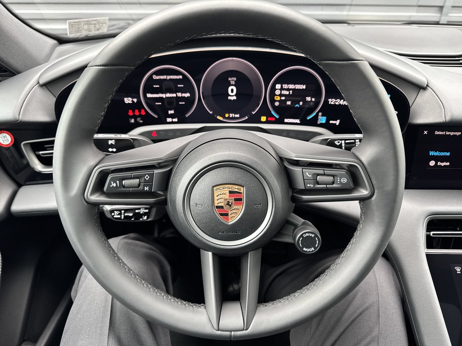 New 2025 Porsche Taycan w/ Premium Package RWD image 37