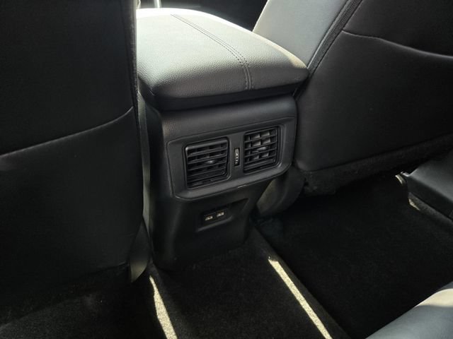 Used 2021 Toyota RAV4 XLE Premium FWD image 16