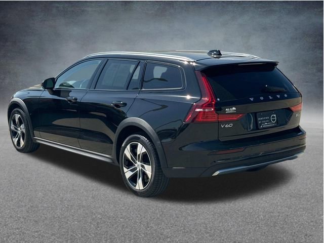 Used 2025 Volvo V60 B5 Cross Country Plus AWD/4WD image 7