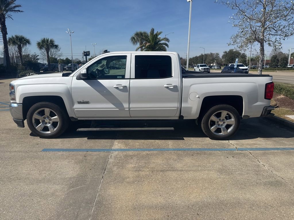 Used 2018 Chevrolet Silverado 1500 LT w/ Texas Edition image 14