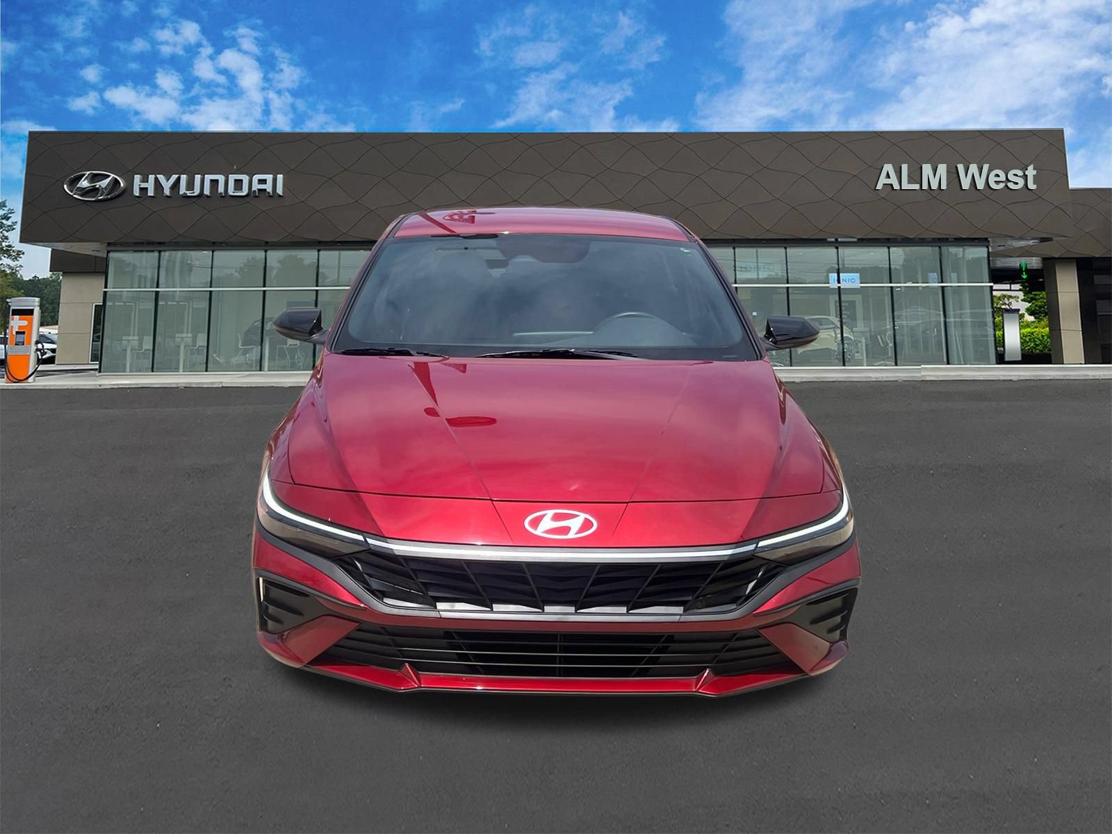 Used 2025 Hyundai Elantra Sport FWD video 2