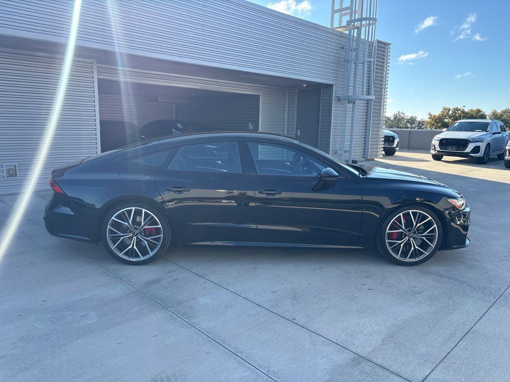Certified 2025 Audi S7 Prestige w/ Prestige Package AWD/4WD image 6