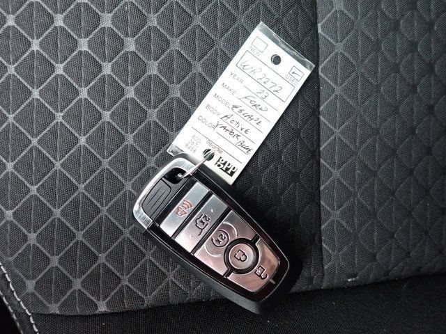 Certified 2023 Ford Escape Active AWD/4WD image 31
