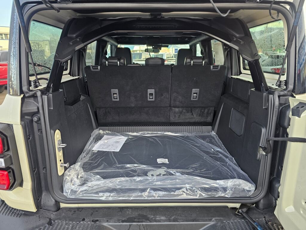 New 2025 Ford Bronco Raptor image 5