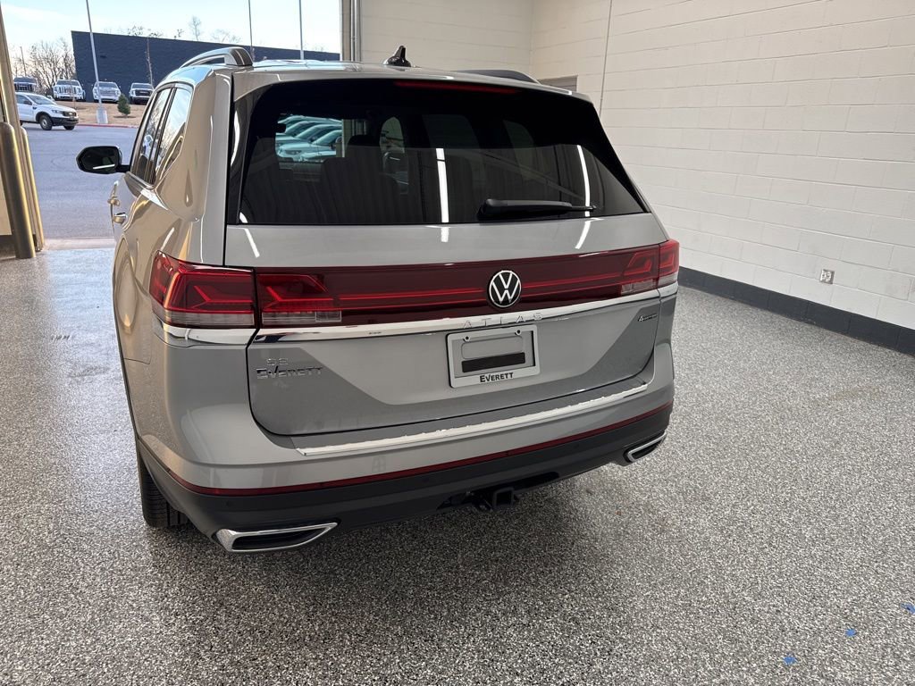 New 2026 Volkswagen Atlas SE image 3