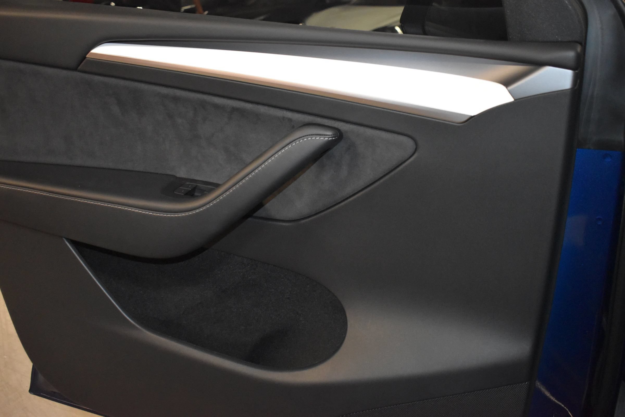 Used 2024 Tesla Model Y Performance AWD/4WD image 19