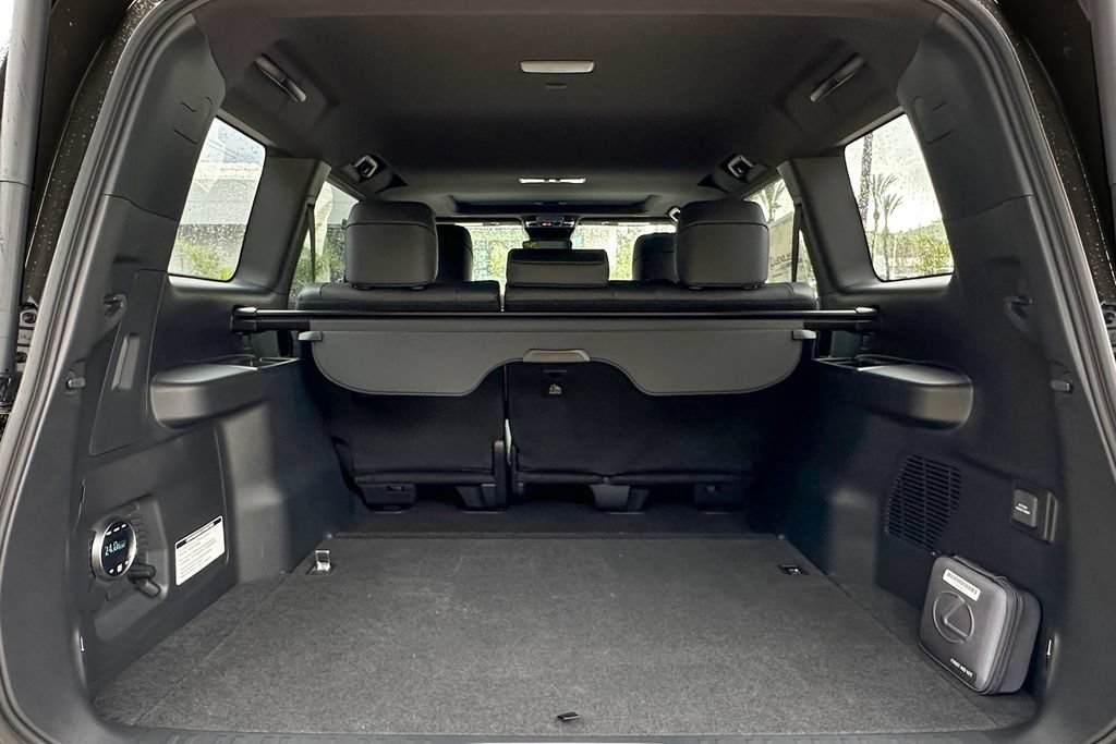 New 2026 Lexus GX 550 AWD/4WD image 11