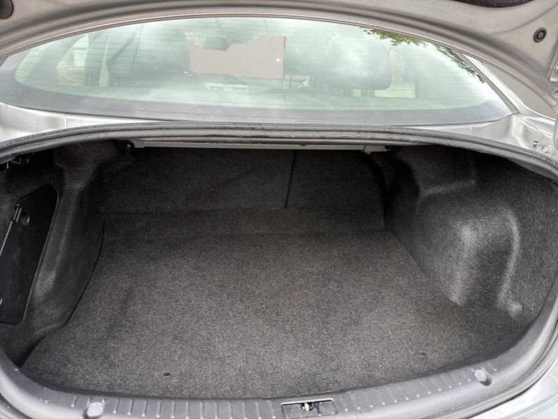 Used 2012 MAZDA MAZDA3 i Touring FWD image 11